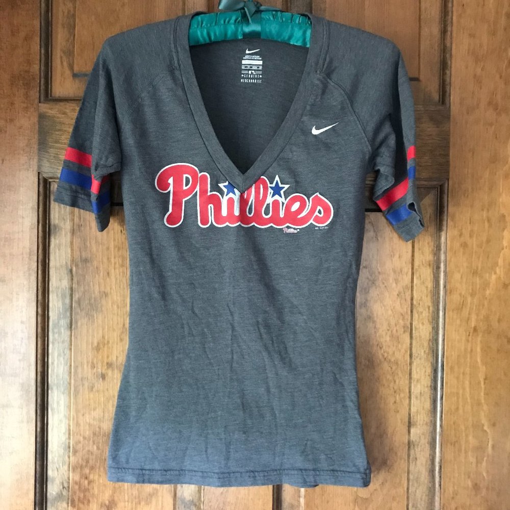 Nike Genuine MLB Philadelphia Phillies Gray Tee XS